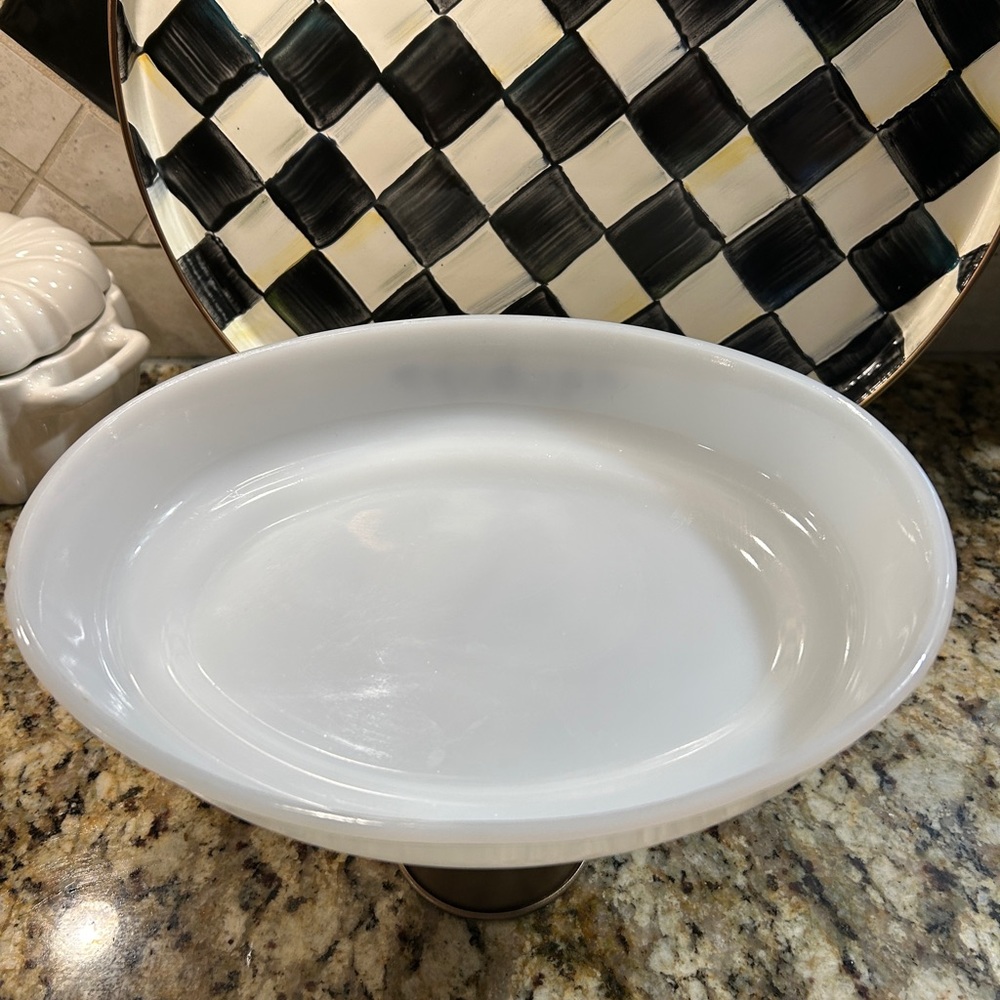 Dynaware Pyr-O-Rey Vintage Termocrisa Oval White Casserole w/ Brown Flowers. - Picture 3 of 6
